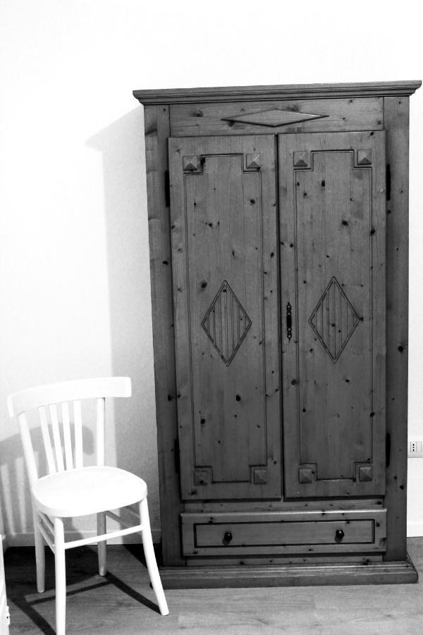 La Casetta Ferrara B&B Exteriör bild
